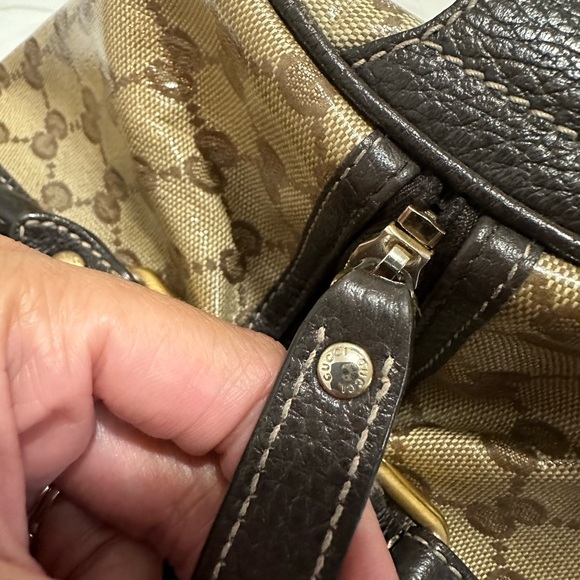 SOLD! Authentic GUCCI Boston Bag - Picture 5 of 11